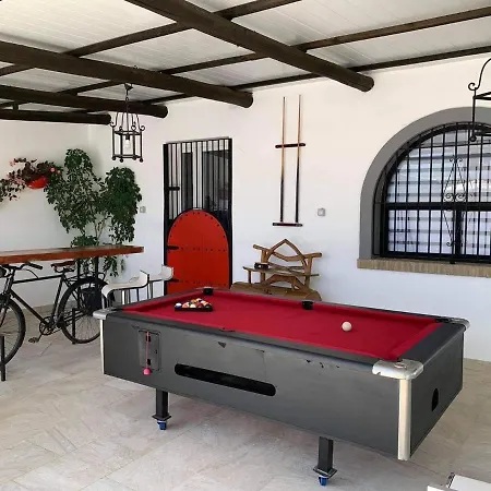 “las Cuadras “ *