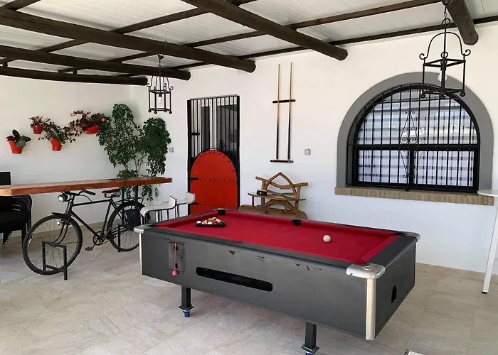 “las Cuadras “ *